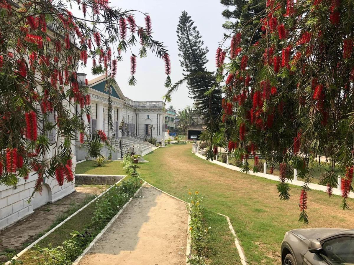 Cossimbazar Palace Of The Roys Hotel Buitenkant foto