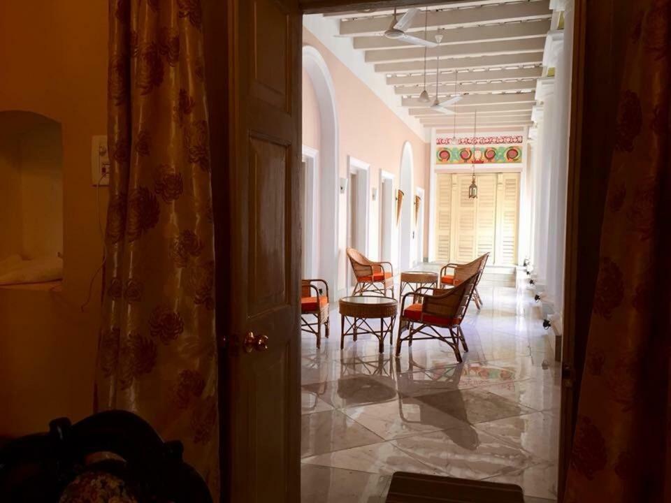 Cossimbazar Palace Of The Roys Buitenkant foto