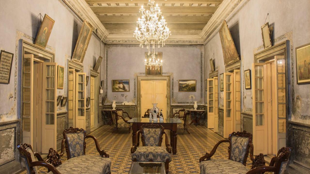 Cossimbazar Palace Of The Roys Buitenkant foto