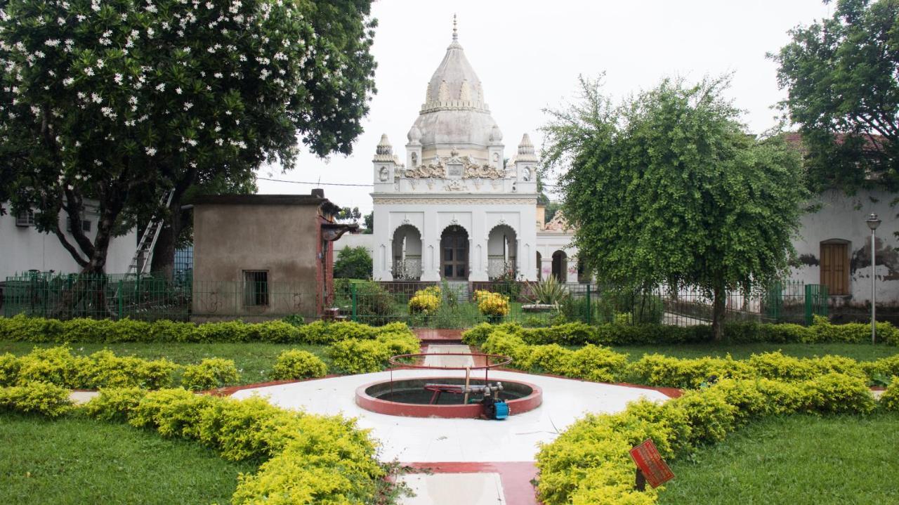 Cossimbazar Palace Of The Roys Hotel Buitenkant foto